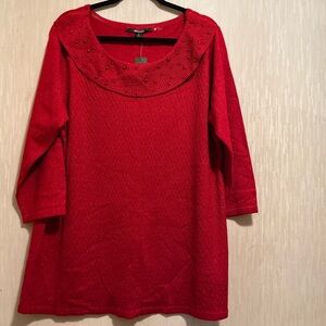 BRIGGS RED SPARKLING PULLOVER SWEATER WITH GLITTER AND PEARLS
